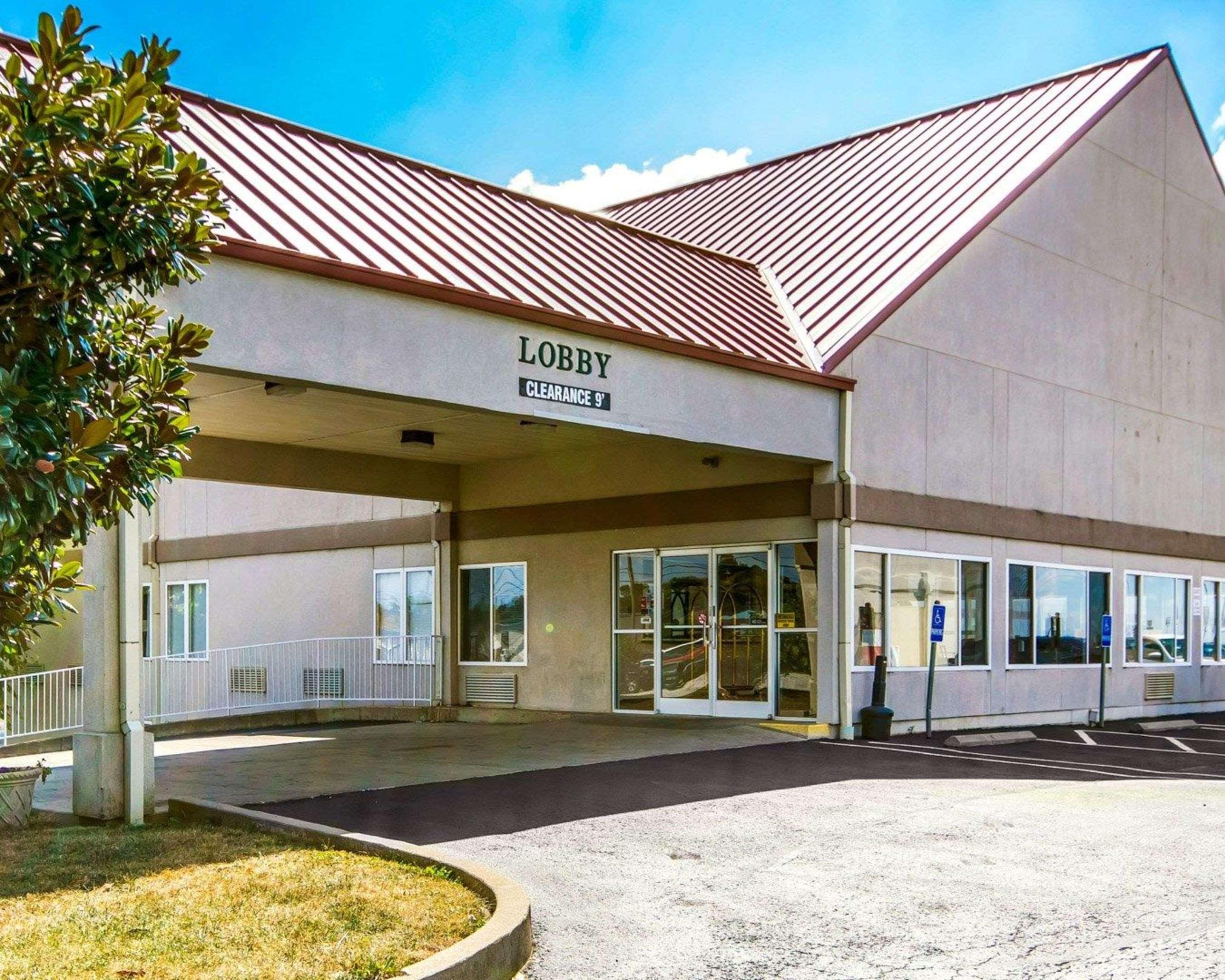 Quality Inn & Suites Elizabethtown Esterno foto