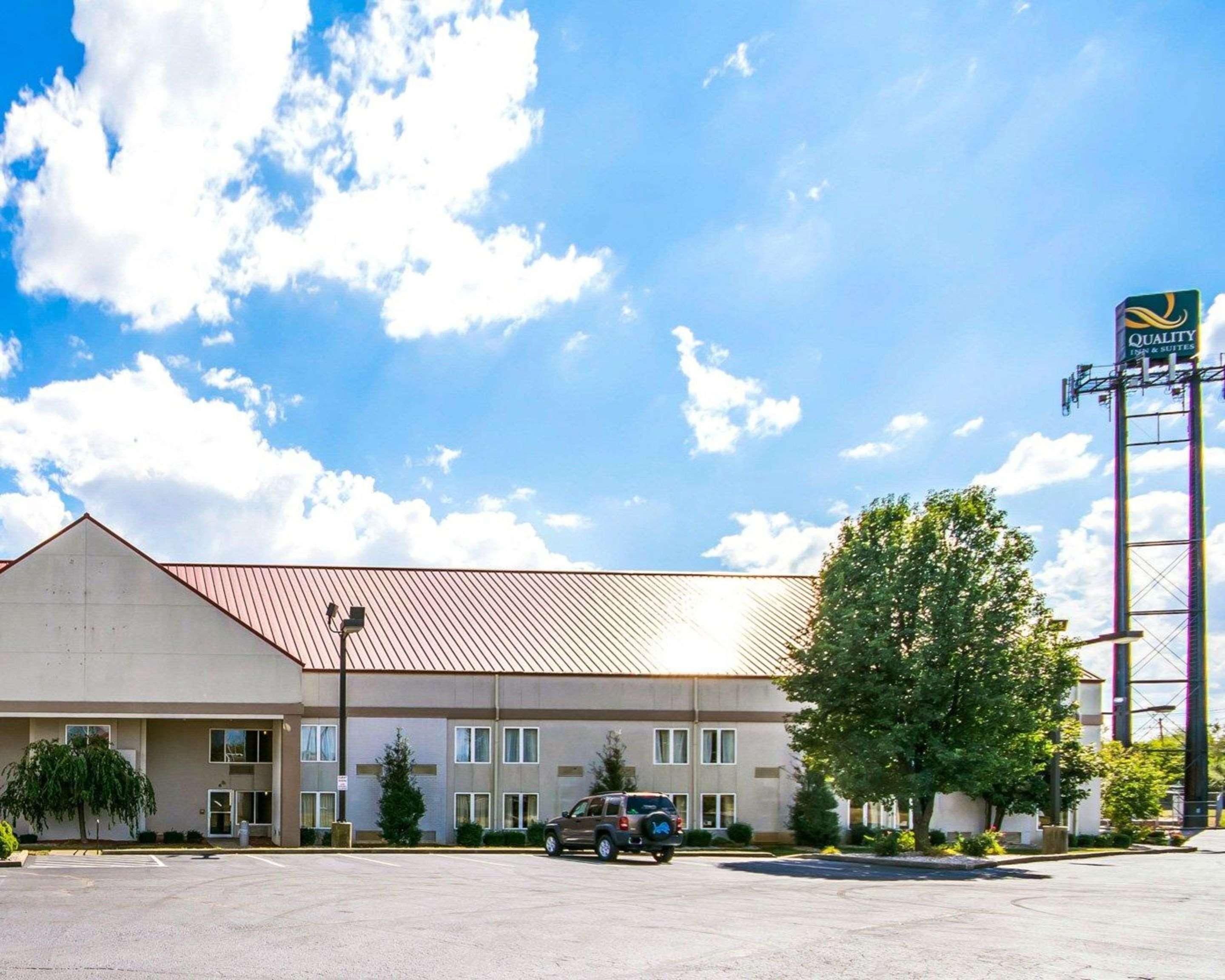 Quality Inn & Suites Elizabethtown Esterno foto