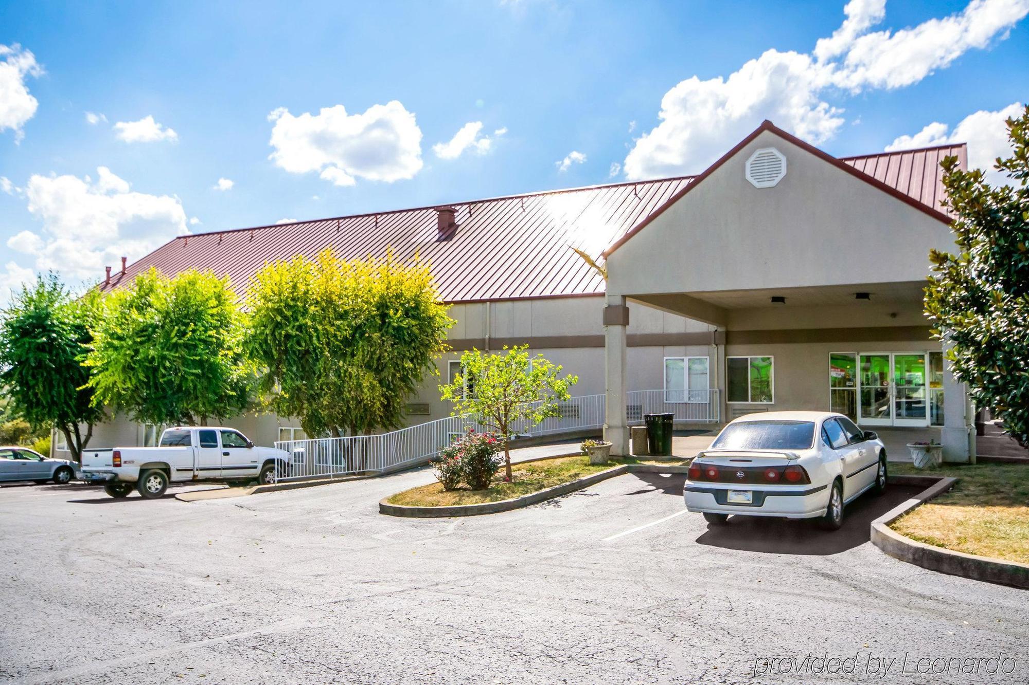 Quality Inn & Suites Elizabethtown Esterno foto